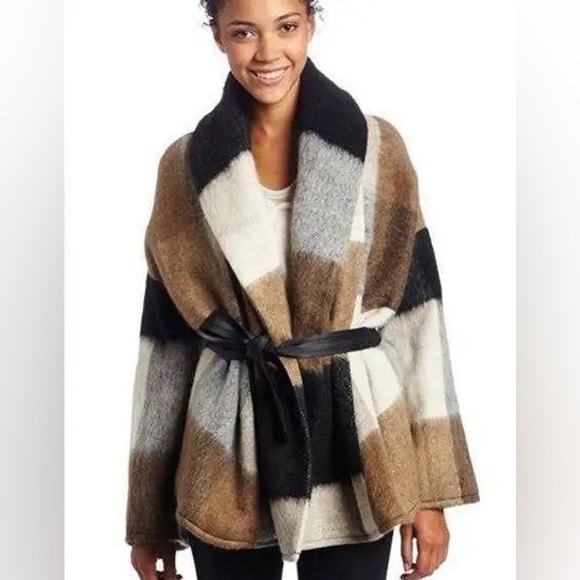 BB Dakota Wool Blend Coat - Picture 4 of 7